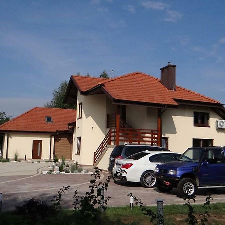 Pod Brzozami Hotel Сандомир Екстериор снимка